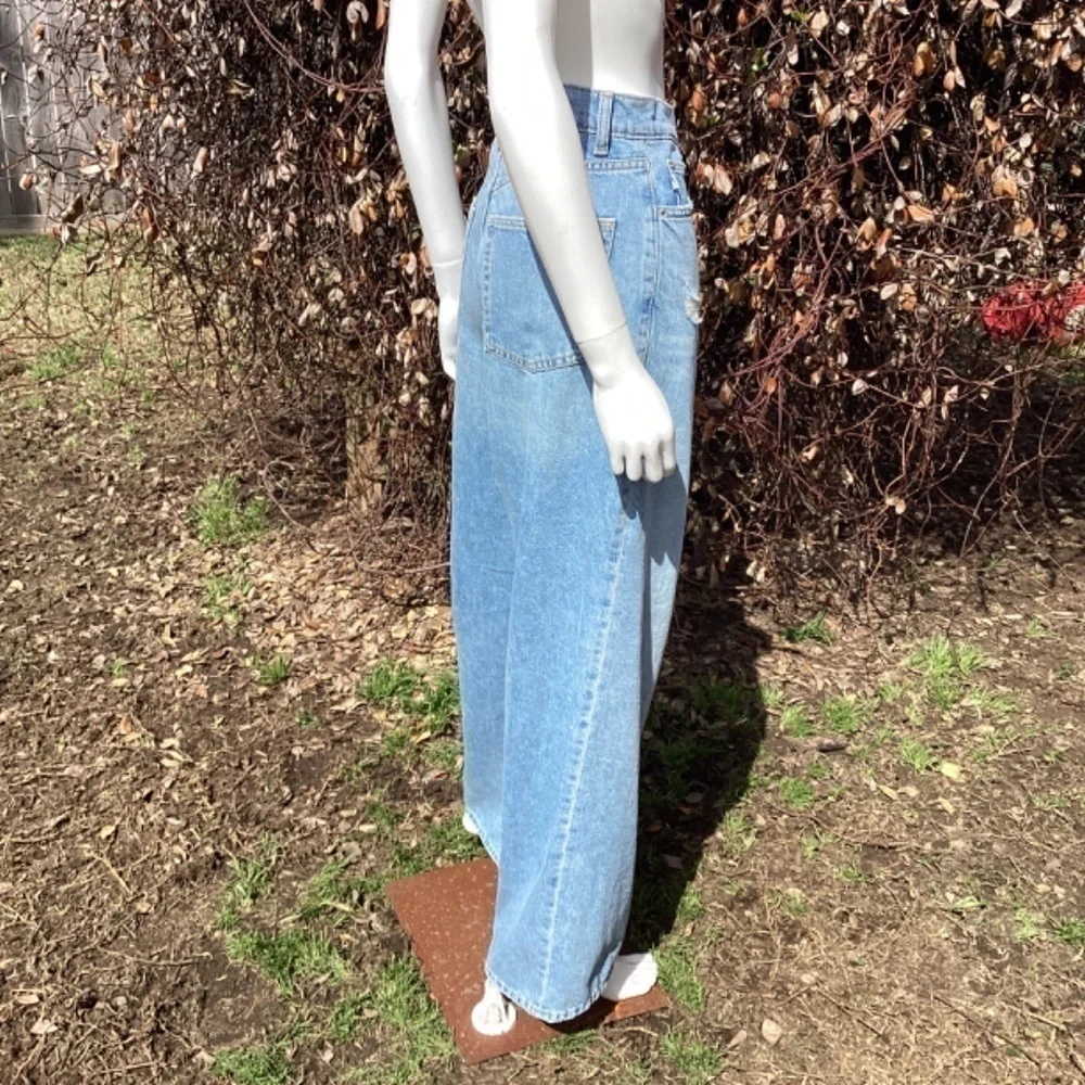 NWT Lovers + Friends Lawrence Distressed High Waist Slouchy Flare Jeans
